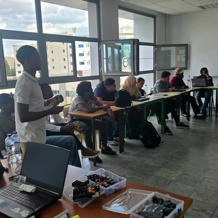 571172544_1274873064678007_1771170938785179029_n