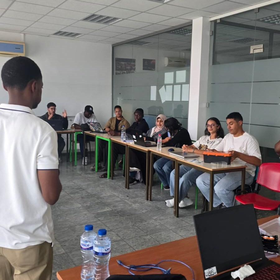 571351880_1274872981344682_1823863184972840754_n